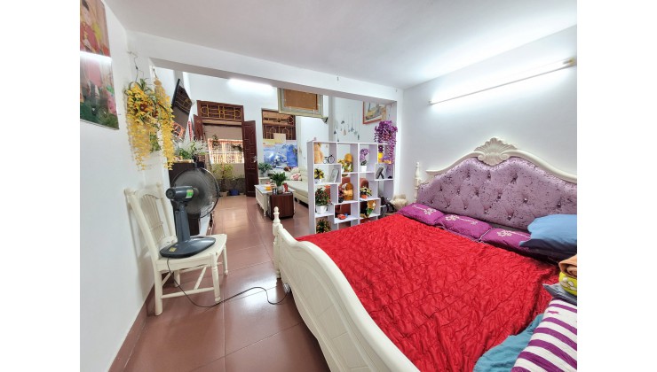 ĐÁU GIÁ MẬU LƯƠNG 52m2, MT 12m, GIÁ 7,8 TỶ. MỘT LÔ GÓC DUY NHẤT - HÀNG HIẾM.